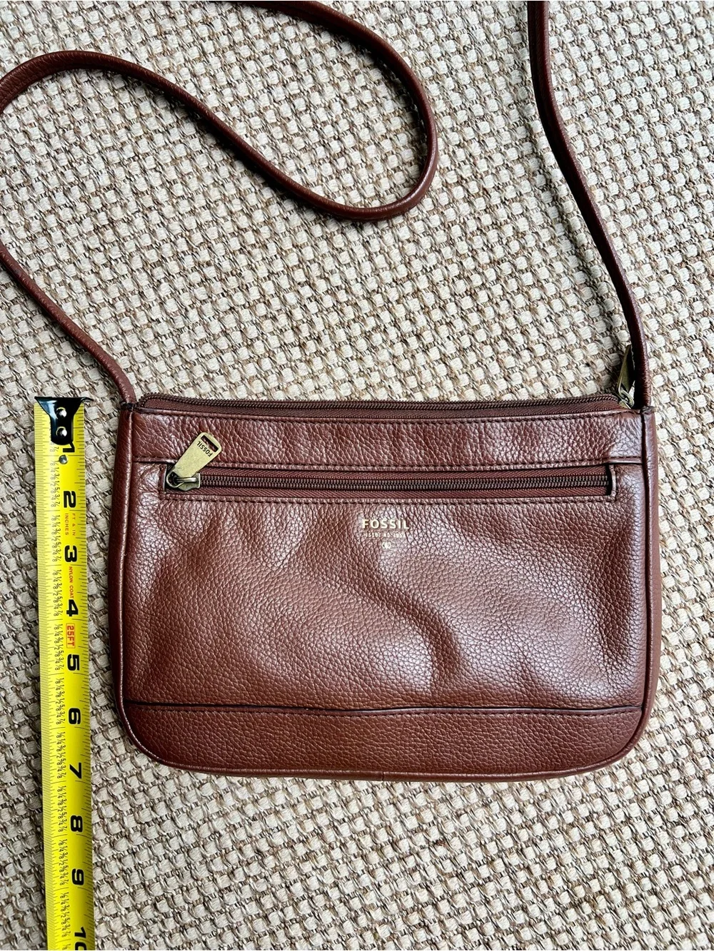 🦕Fossil Brown Pebbled Leather Shoulder Bag Purse Zip Top Minimalist Classic